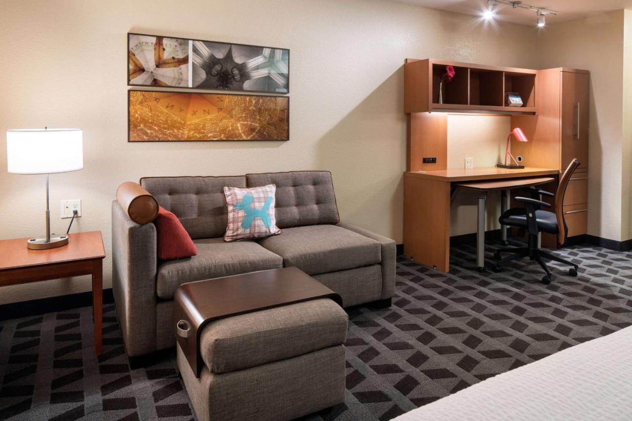 Sonesta Simply Seattle
