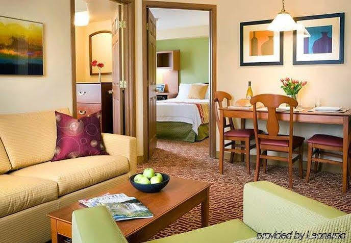 Sonesta Simply Seattle 3*